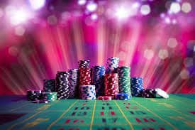 Filipino player celebrating a big win on peso789 sports and casino platform